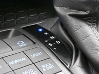 Heated seats, Apple Carplay, Keyless entry, Power group and more! Kijiji Engine: 4 Cylinder Engine 2... (image 8)