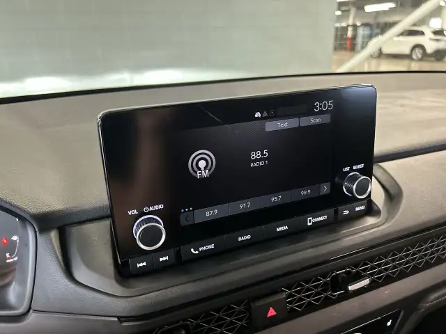 2023 Honda Accord Sedan EX, Carplay, Bluetooth, Caméra, Phares à in Cars & Trucks in City of Montréal - Image 28