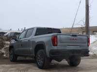 6.2L V8 engine for powerful performance | 4x4 drive for all-terrain capability | Luxurious leather i... (image 9)