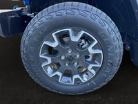 Cloth Low-Back Bucket Seats, Remote Start System, Heated Front Seats, Heated Steering Wheel, 12.3 To... (image 8)