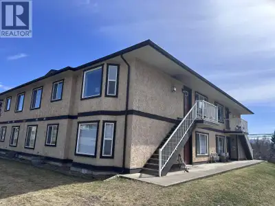 Move in and enjoy easy, affordable living in the heart of Smithers! This bright ground-floor condo o...
