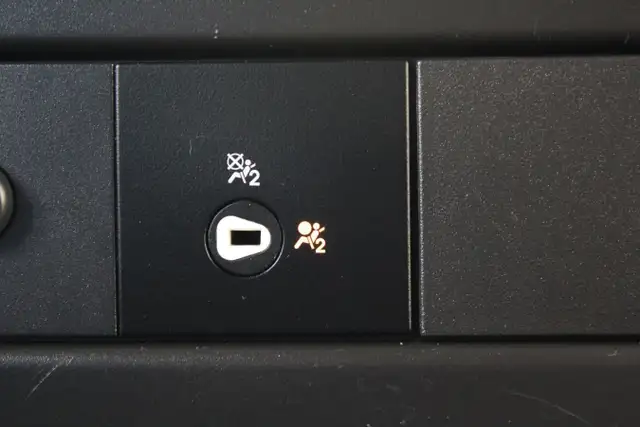 2023 GMC Savana Cargo Base in Cars & Trucks in Comox / Courtenay / Cumberland - Image 26