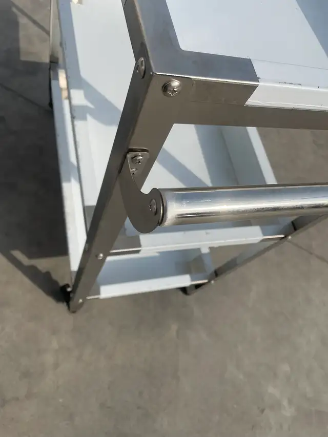 SS 3 TIER TROLLEY CART COMMERCIAL KITCHEN ROLLING SHELF 1218240 in Other in Regina - Image 4