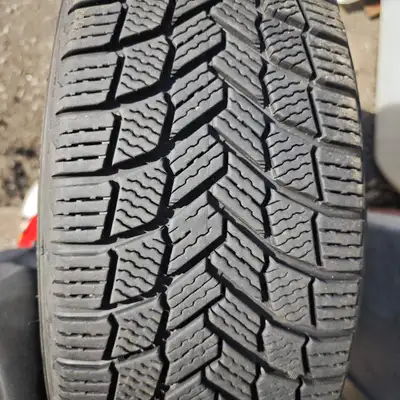 WINTER ONE 90% NEW MICHELIN 225/65R17 106T X ICE SNOW SUV Installation and Balancing Included Lookin...