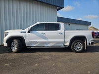 For a quick response please text 403-820-9940. AMVIC licensed business The 2023 GMC Sierra 1500 Dena... (image 2)