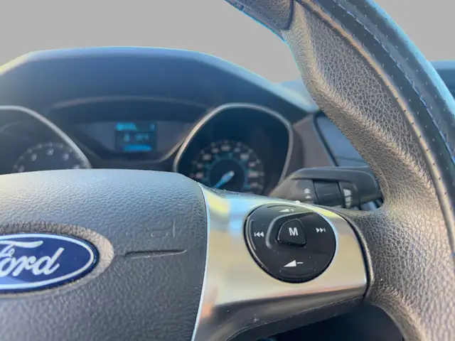 2012 Ford Focus (CERTIFIED) SE601862513906821127