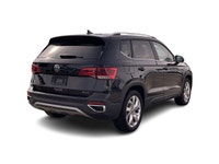 Welcome to Country Hills Volkswagen 2022 Volkswagen Taos Comfortline 4Motion We want your vehicle! W... (image 9)