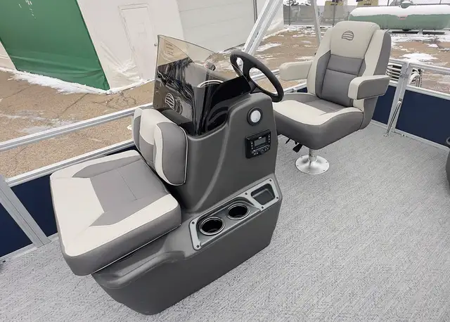 2026 Sun Tracker Bass Buggy 16 XL Select Pontoon boat in Powerboats & Motorboats in Prince Albert - Image 18