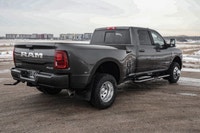 GVWR: 6 350 KG (14 000 LBS),BED UTILITY GROUP -inc: MOPAR Spray-In Bedliner LED Bed Lighting MOPAR D... (image 3)