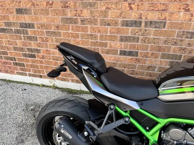 2020 Kawasaki Z H2 **SUPERCHARGED** **SCORPION PIPE** in Sport Bikes in Markham / York Region - Image 18