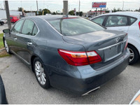 NO ACCIDENTS!! ALL WHEEL DRIVE!! A/C, LEATHER INTERIOR, HEATED SEATS, POWER SUNROOF, CRUISE CONTROL,... (image 4)