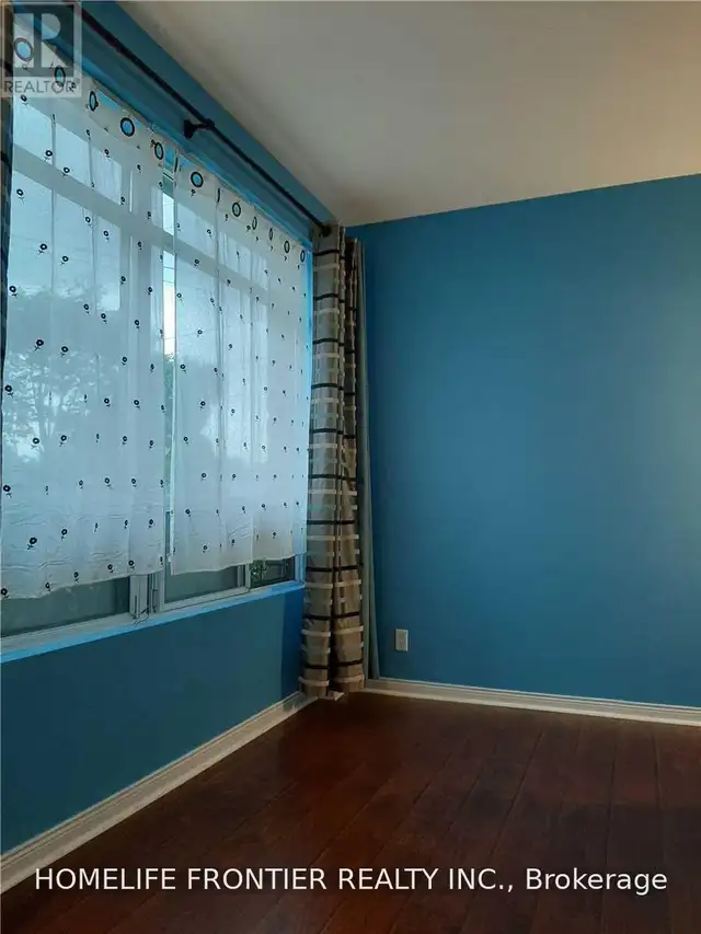 102 - 778 SHEPPARD AVENUE W Toronto (Bathurst Manor), Ontario in Long Term Rentals in City of Toronto - Image 6
