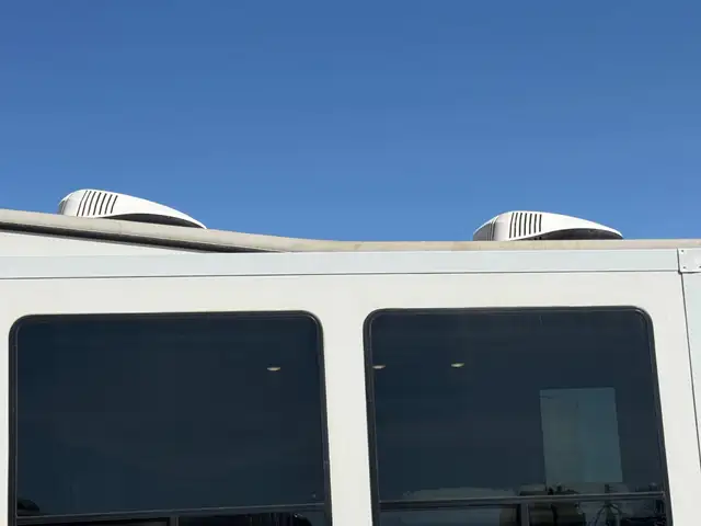 2022 Forest River Cedar Creek Cottage 40CDL in Travel Trailers & Campers in St. Albert - Image 35