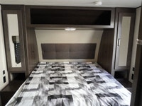 SALE PRICE: $32,800 **ASK US HOW TO RECEIVE A PRICE DISCOUNT WITH DEALER ARRANGED FINANCING O.A.C.**... (image 4)