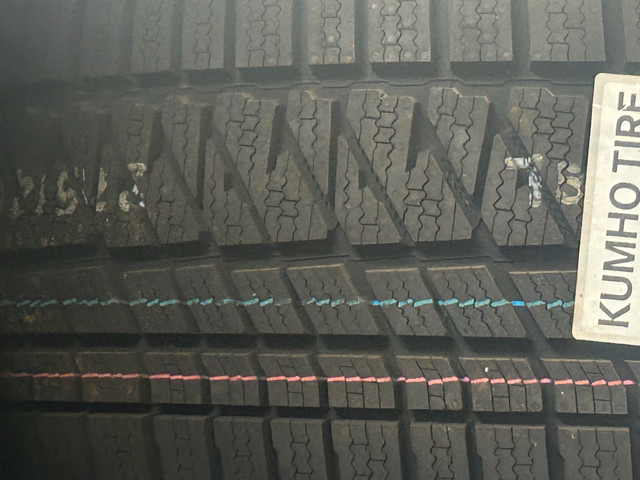 4 Brand New Kumho WinterCraft SUV WS71 275/40R20 XL $60 REBATE! in Tires & Rims in Ottawa - Image 2