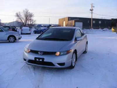 2008 HONDA CIVIC/5 SPD/AIR/TILT/CRUISE/PL/PW/PM/ALLOYS/CD/SUNROOF/CLEAN BC CAR JUST PASSED OUT OF PR...