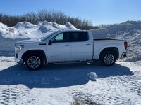 Selkirk GM Chevrolet Buick GMC Safety Equipment Airbags, Dual-stage frontal airbags for driver and f... (image 2)