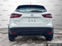 The 2023 Nissan Qashqai, a distinguished IIHS Top Safety Pick+, delivers exceptional confidence and... (image 5)