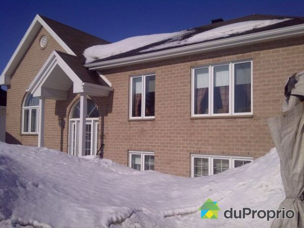 $349,000 - Price Taxes Included - Semi-detached for sale dans Maisons à vendre  à Lévis