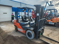 2018 TOYOTA FORKLIFT 5000LBS
