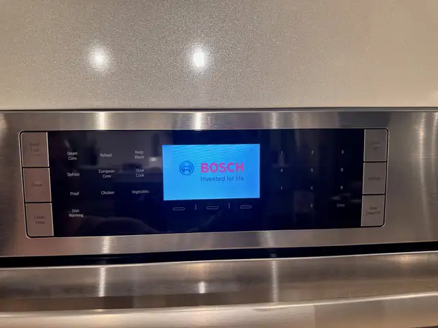 Bosch 30-inch, 1.4 cu. ft. Built-in Single Wall Oven HSLP451UC in Stoves, Ovens & Ranges in Kitchener / Waterloo - Image 6