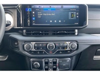 COME SEE WHY ''NOBODY BEATS A DEAL FROM PEEL!'' Your Source for ALL make and models used cars and tr... (image 5)