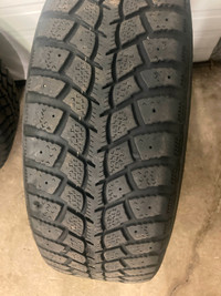 4 - KUMHO TIRES  ON BLACK RIMS  ( 205 - 65 - R15 ) Mississauga / Peel Region Toronto (GTA) Preview
