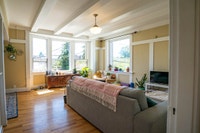 $1000 Move-in Bonus Move in this month and you may qualify for our incentive. New Year Exclusive Off... (image 7)