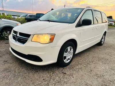 2011 DODGE CARAVAN.IN EXCELLENT CONDITION.VERY SMOOTH DRIVE, CHILLED AC.CRUISE CONTROL.POWER WINDOWS...