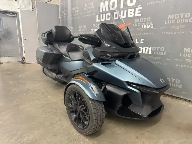 2025 Can-Am Spyder RT Limited in Sport Touring in Drummondville - Image 3