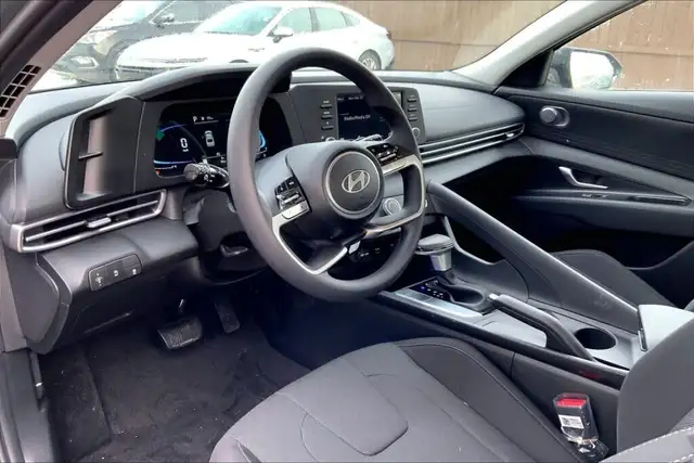 2026 Hyundai ELANTRA ESSENTIAL in Cars & Trucks in Edmonton - Image 9