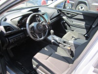 AUTOMATIC. FINISHED IN SILVER WITH BLACK INTERIOR. A/C, POWER WINDOWS, KEYLESS ENTRY. ALL WHEEL DRIV... (image 4)