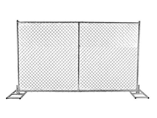 NEW 6 FT X 12 FT CONSTRUCTION CHAIN LINK FENCE 921440 in Decks & Fences in Calgary