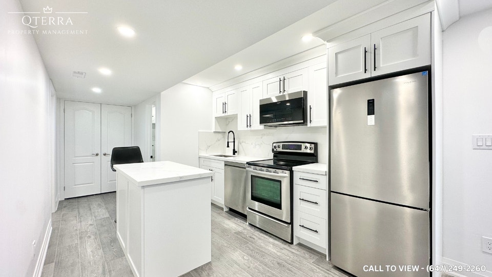 SPACIOUS 2BEDROOM BASEMENT APARTMENT IN A PRIME LOCATION Long Term Rentals Oakville