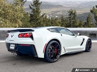 Unleash raw power and precision with the stunning 2019 Chevrolet Corvette Grand Sport 2LT. This magn... (image 4)
