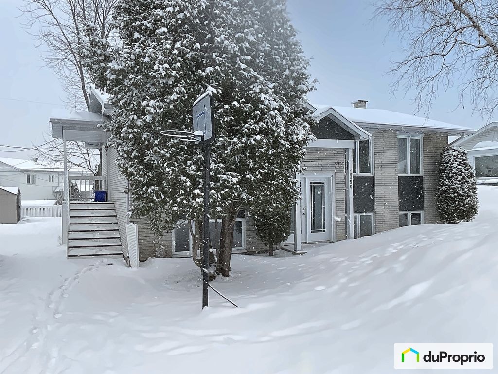 $367,500 - Raised Bungalow in Chicoutimi (Chicoutimi-Nord) — photo 2
