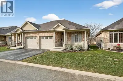 Welcome to easy, maintenance-free living in the desirable Maple Creek Landing community of Dunnville...