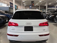 FEATURING : QUATTRO AWD, PANORAMIC ROOF, DIGITAL GAUGE CLUSTER NAVIGATION DISPLAY, WOOD GRAIN TRIMS,... (image 4)