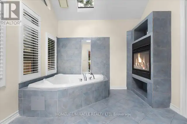 150 BANKSIDE DRIVE Kitchener, Ontario in Houses for Sale in Kitchener / Waterloo - Image 23
