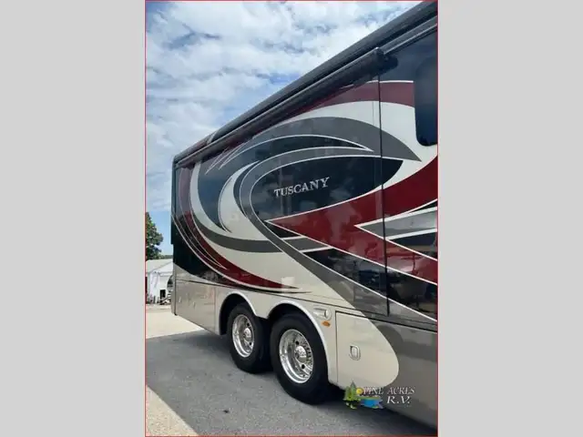 2019 Thor Motor Coach Tuscany 45MX only 020,049 Miles in RVs & Motorhomes in Moncton - Image 87