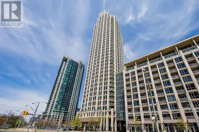 912 - 628 FLEET STREET Toronto (Niagara), Ontario