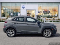 This Hyundai Kona boasts a Regular Unleaded I-4 2.0 L/122 engine powering this Variable transmission... (image 5)