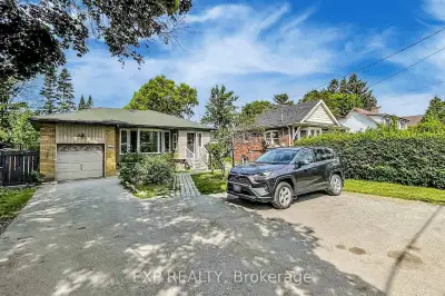 Great investment opportunity. 5 minuets walking distance to Kennedy Subway. 3 + 3 bedrooms Detached...