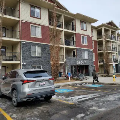 2 bedroom + Den, 2 parking apartment for rent
