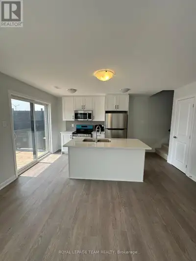 1421 CREEKWAY PRIVATE Ottawa, Ontario