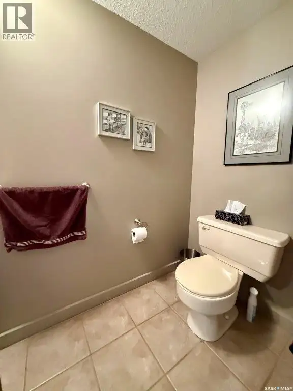 626 4th AVENUE W Kindersley, Saskatchewan in Houses for Sale in Saskatoon - Image 25