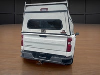 Price includes $1,000 finance credit. Price does not include fees or taxes. The 2021 Chevrolet Silve... (image 6)