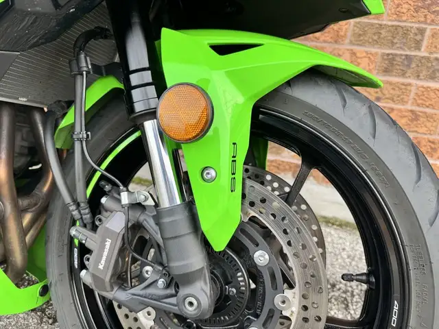 2024 Kawasaki Ninja ZX-4RR KRT **KRT COLORS** in Sport Bikes in Markham / York Region - Image 7