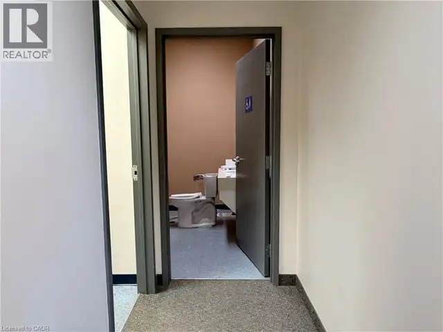 5205 HARVESTER Road Unit# 4 Burlington, Ontario in Commercial & Office Space for Rent in Oakville / Halton Region - Image 18