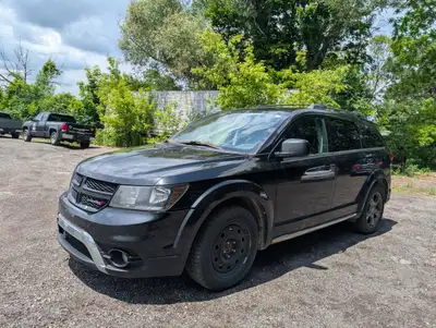 AS-IS | Remote Start | Cruise Control | 7 Passenger | Push Start | Backup Camera | Leather | Alpine...
